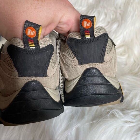 Merrell Beige and Black Ankle Boots - Picture 4 of 7